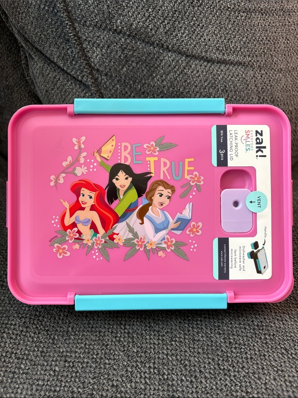 Zak! Kids Pink 'Be True' Disney Princess Lunch Box